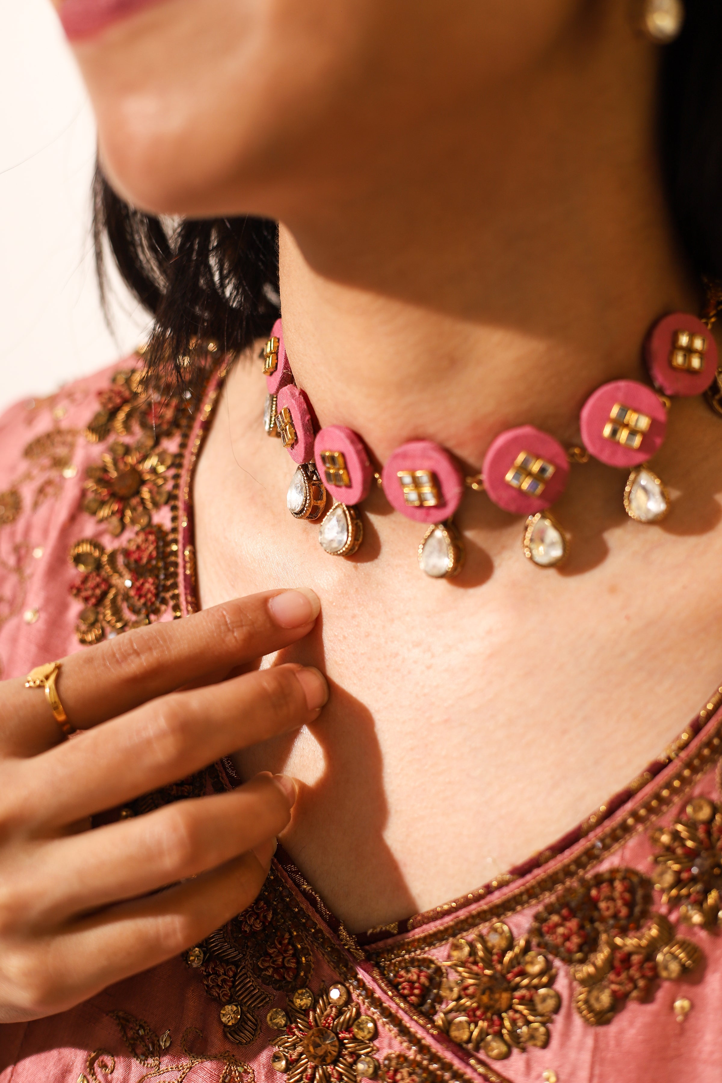 Noor Kundan Set